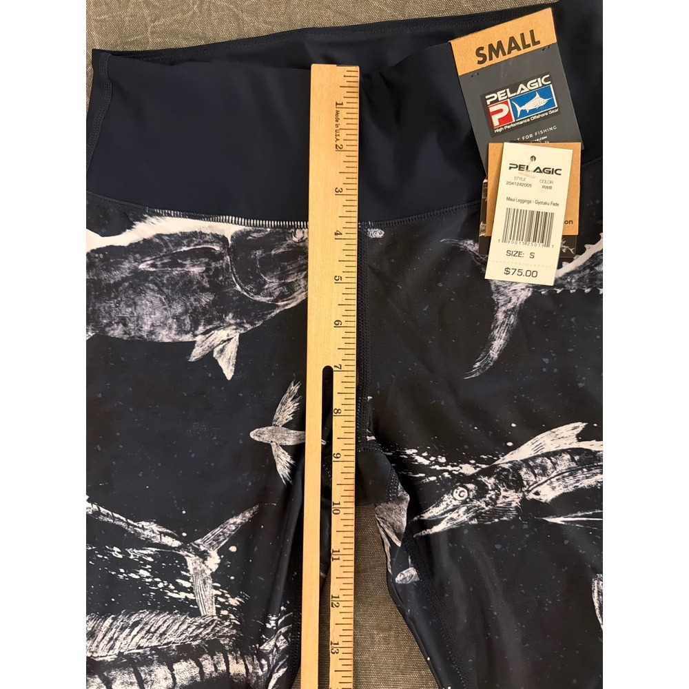 Pelagic Leggings Womens Small Maui Leggings Gyotaku Fade RWB Fish NEW - Picture 8 of 11
